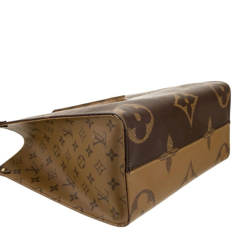 Louis Vuitton Bag - Picture 2 of 7